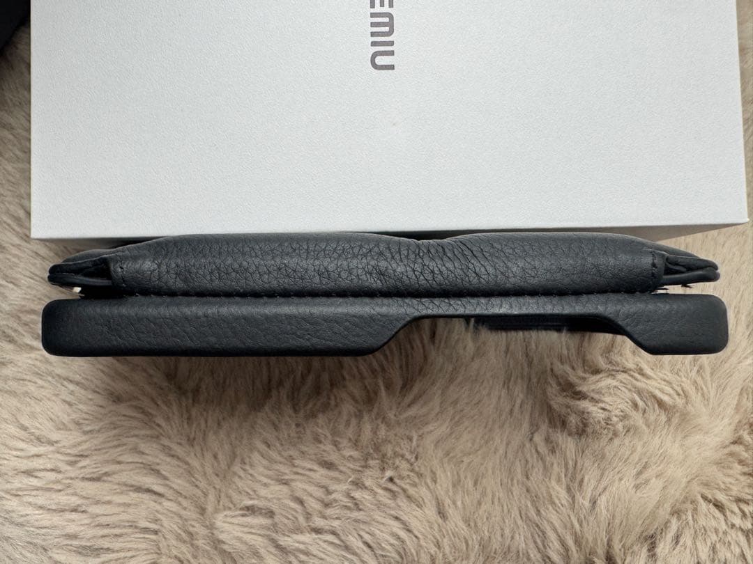 demiu iPhone15proケース