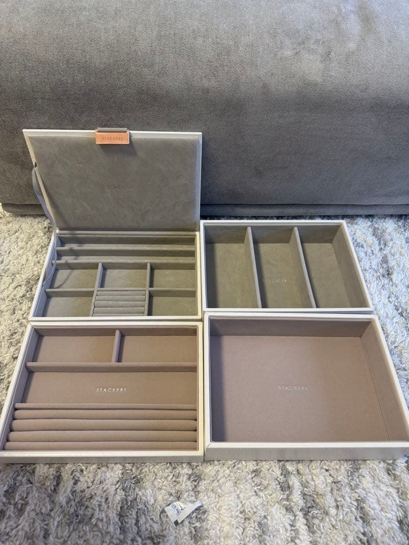 STACKERS クラシックジュエリーボックス 4セット　ホワイト