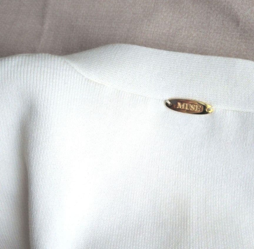 Vネック プルオーバー