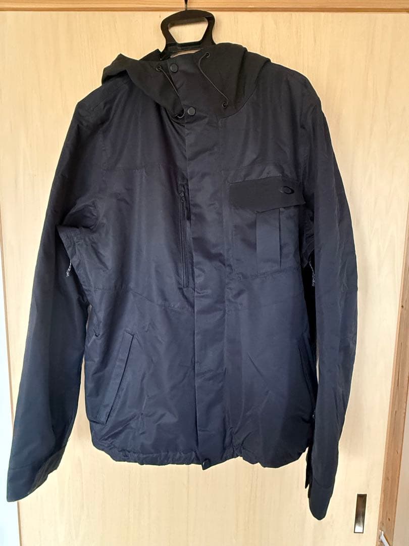 オークリー　スノーボードウェア　防水　黒　XL