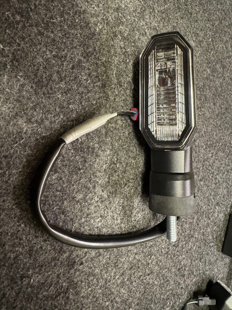 ★新品未使用★SUZUKI スズキ LEDターンシグナル GSX-8S