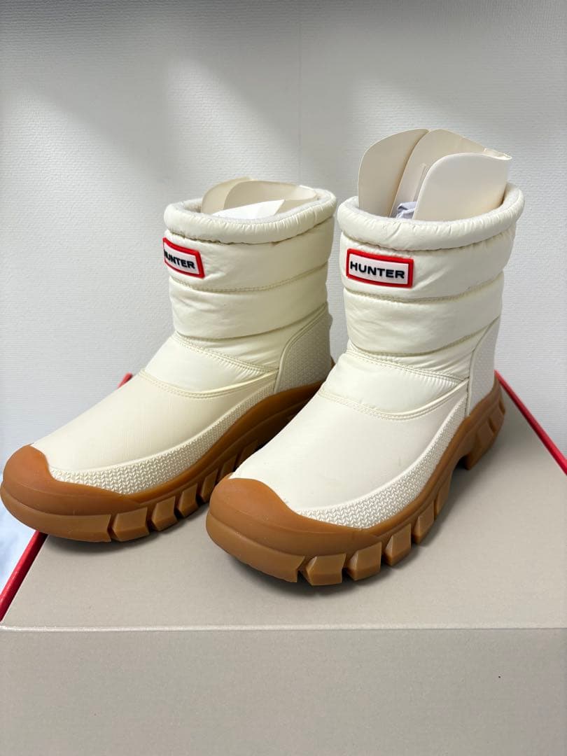 HUNTER ホワイト ショートブーツ