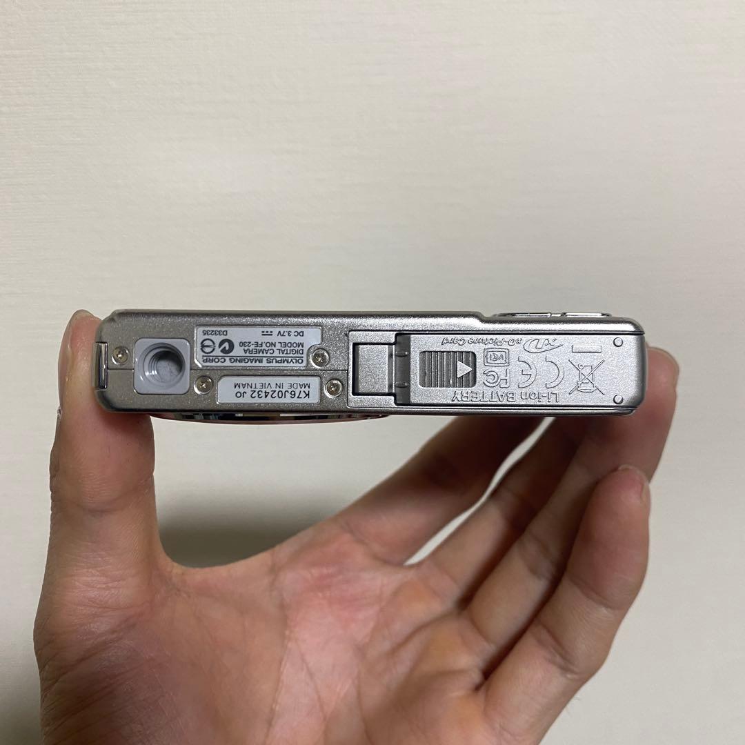 【完動美品】OLYMPUS FE-230 コンパクトデジカメCCD 付属品あり