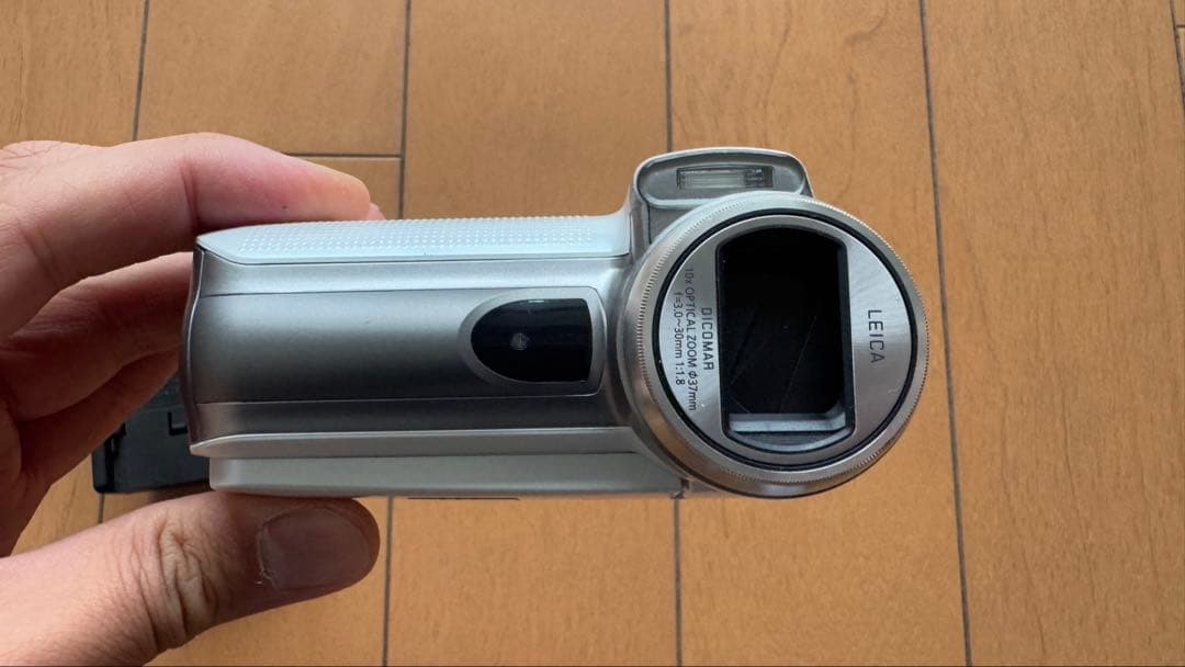 動作品パナソニック Panasonic HDC-SD7白 デジタルビデオカメラ