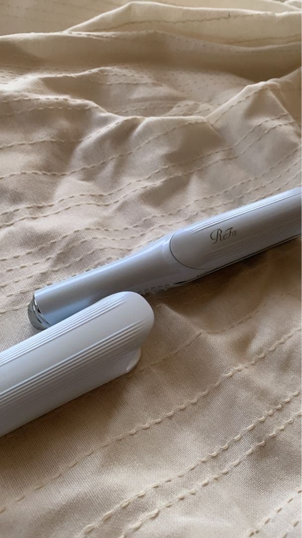 ReFa ストレートフィンガーヘアアイロン ホワイト ケース付き