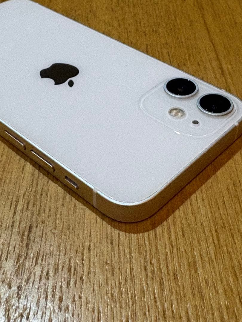 iPhone 12 mini 256GB バッテリー81% カメラ不具合品