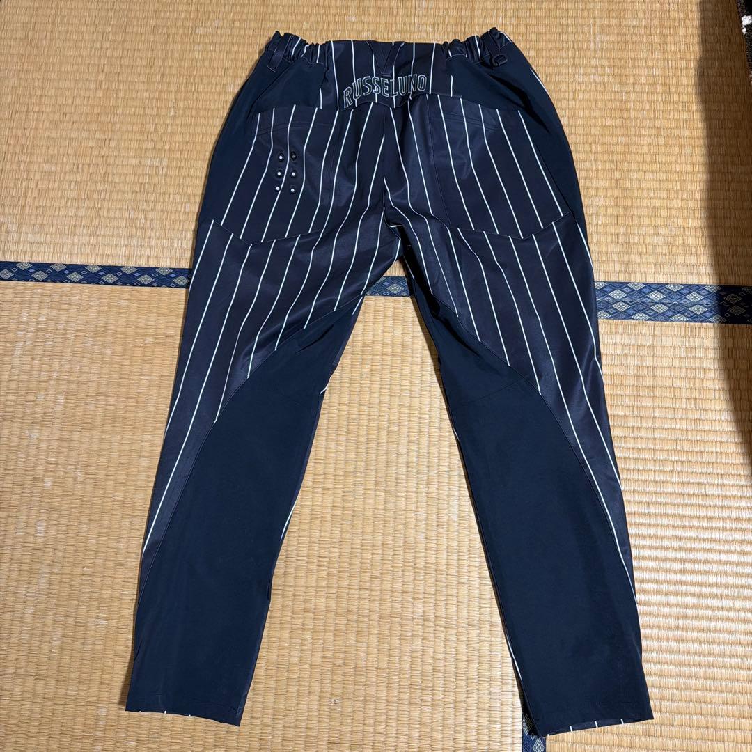 ラッセルノ　3Dパンツ