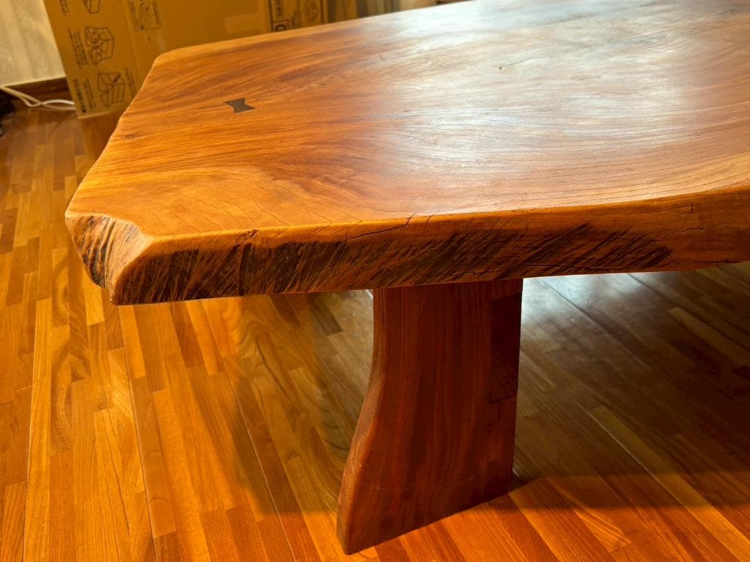 一枚板　無垢材　座卓　ローテーブル　契　チギリ　38ｋｇ　台付き