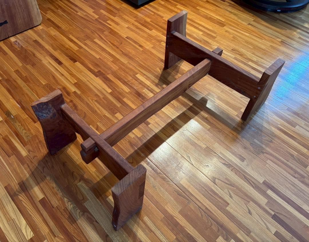 一枚板　無垢材　座卓　ローテーブル　契　チギリ　38ｋｇ　台付き