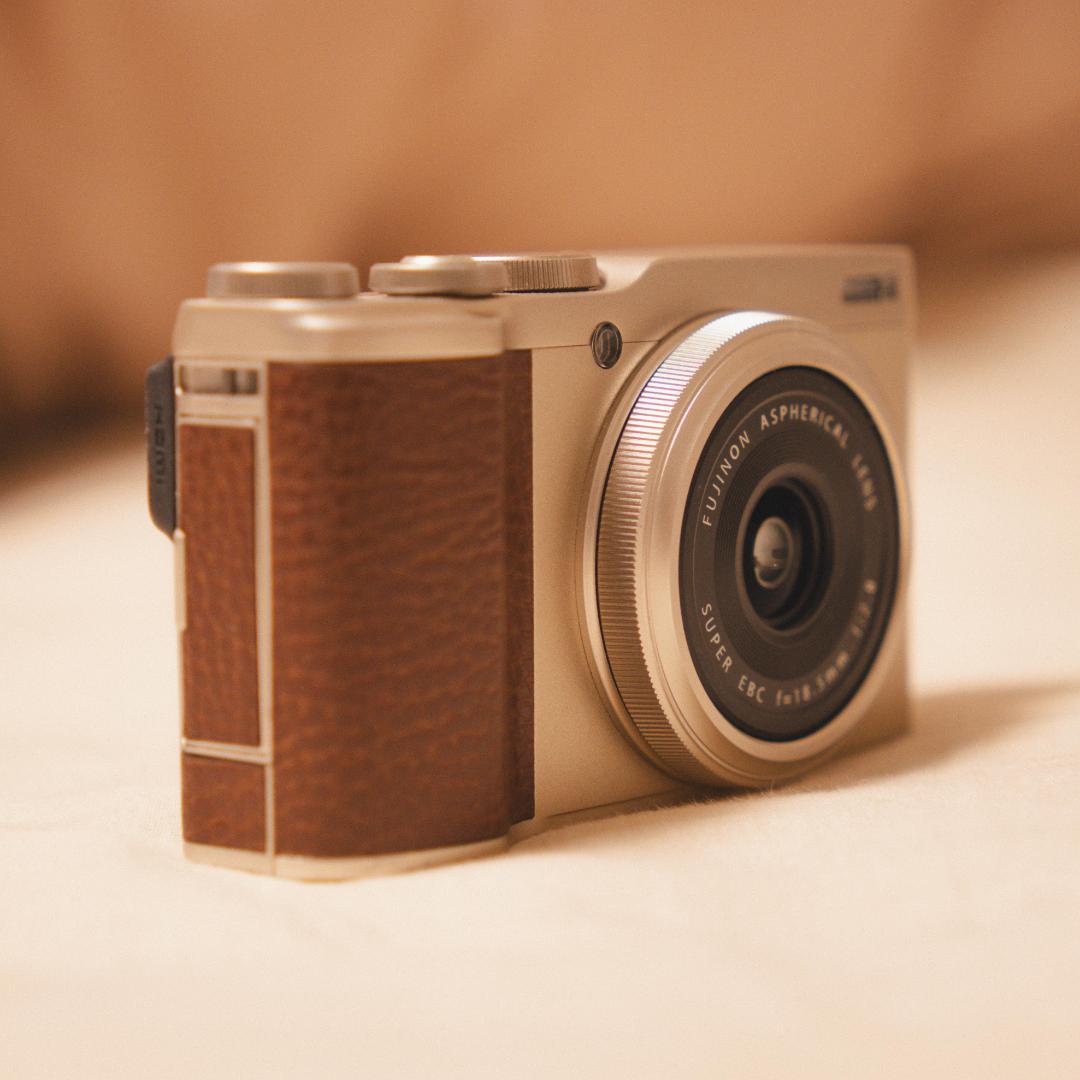 【超美品】Fujifilm XF10 コンパクトデジタルカメラ