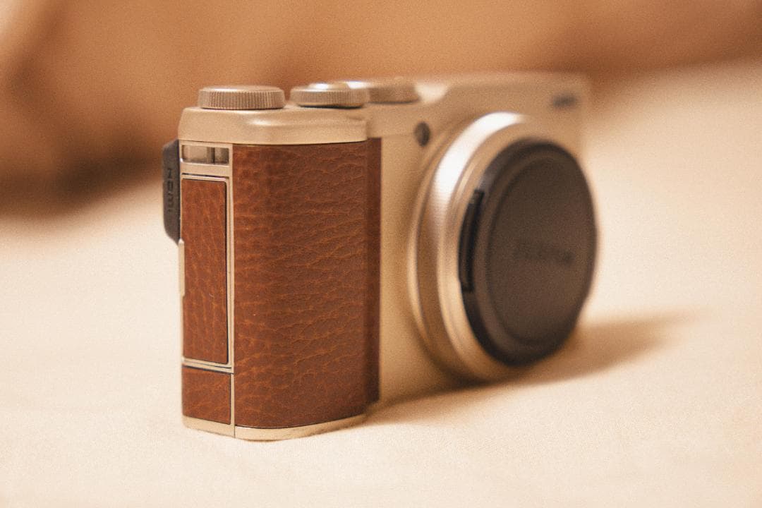 【超美品】Fujifilm XF10 コンパクトデジタルカメラ