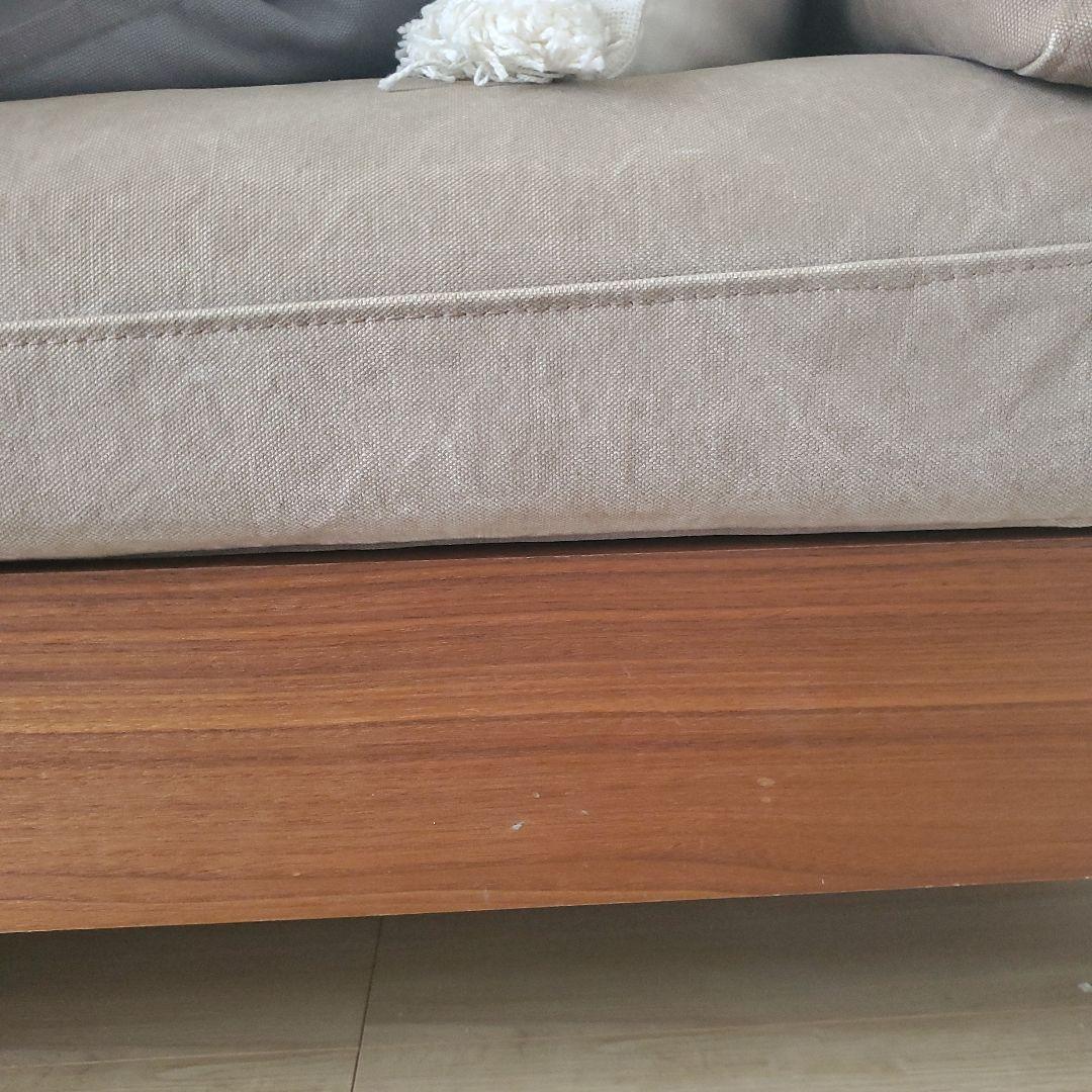 アッシュビー ベージュ ファブリックソファ 木製脚付き