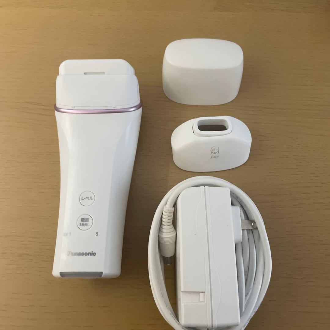 【動作確認済・美品】Panasonic 脱毛器 ホワイト 充電器付き