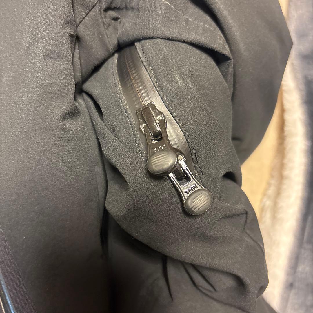 デサント オルテライン 水沢ダウン マウンテニア DALT3371 ブラック L