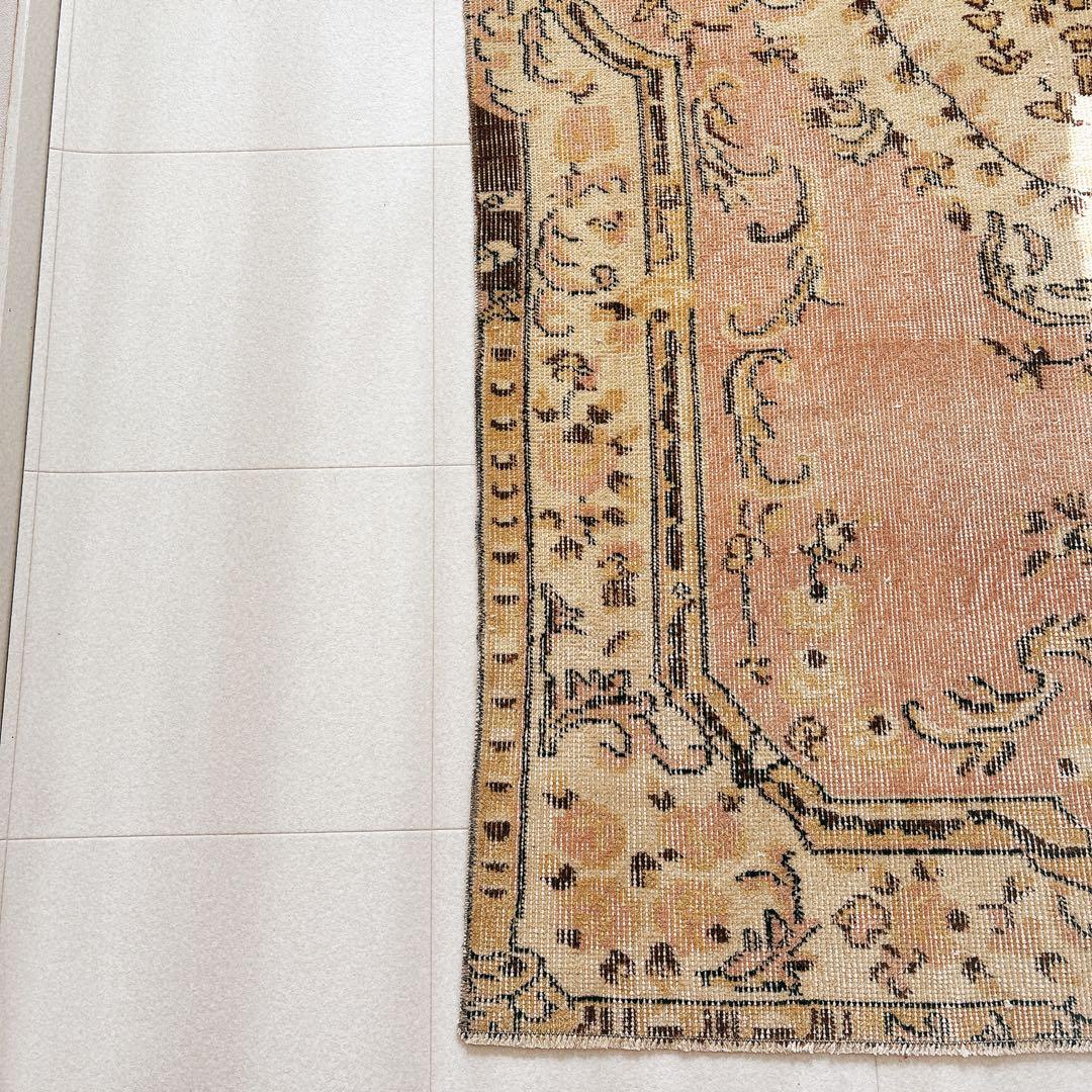 トルコ　ヴィンテージ ラグ　ピンク　ベージュ　ブラウン