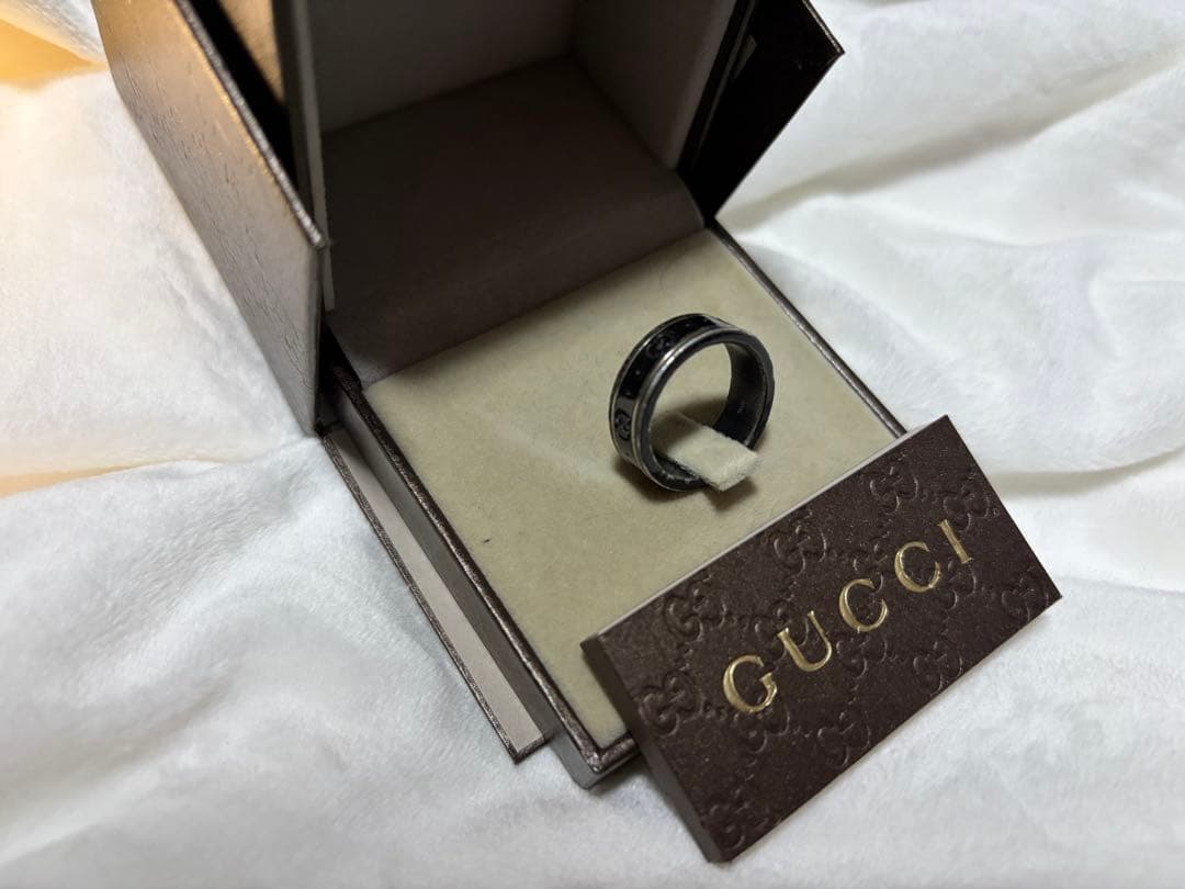 GUCCI ブラックリング 18K 18号