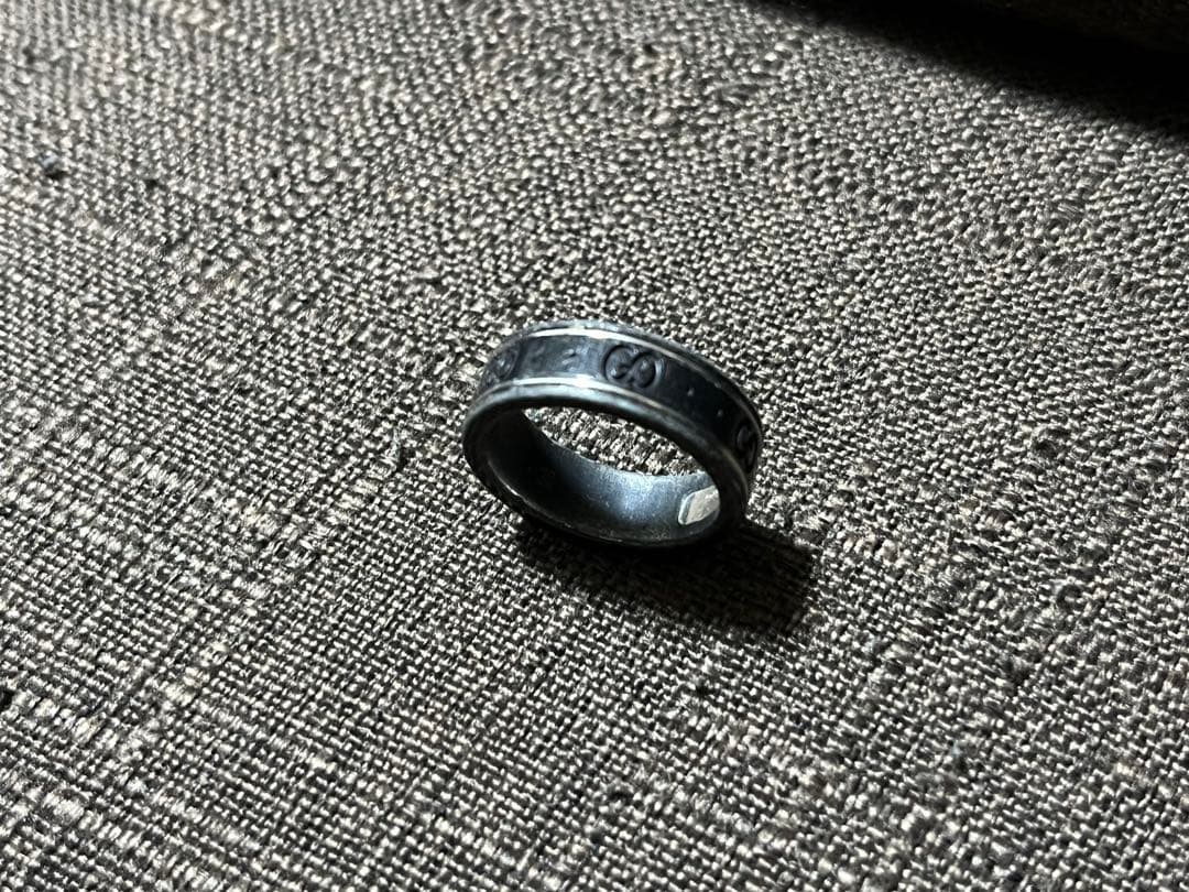 GUCCI ブラックリング 18K 18号