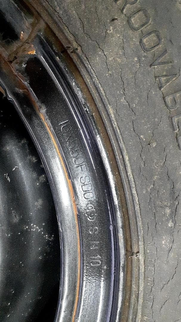 希少　鉄チン　リングホイール　ゲタタイヤ付き　ランドクルーザー70