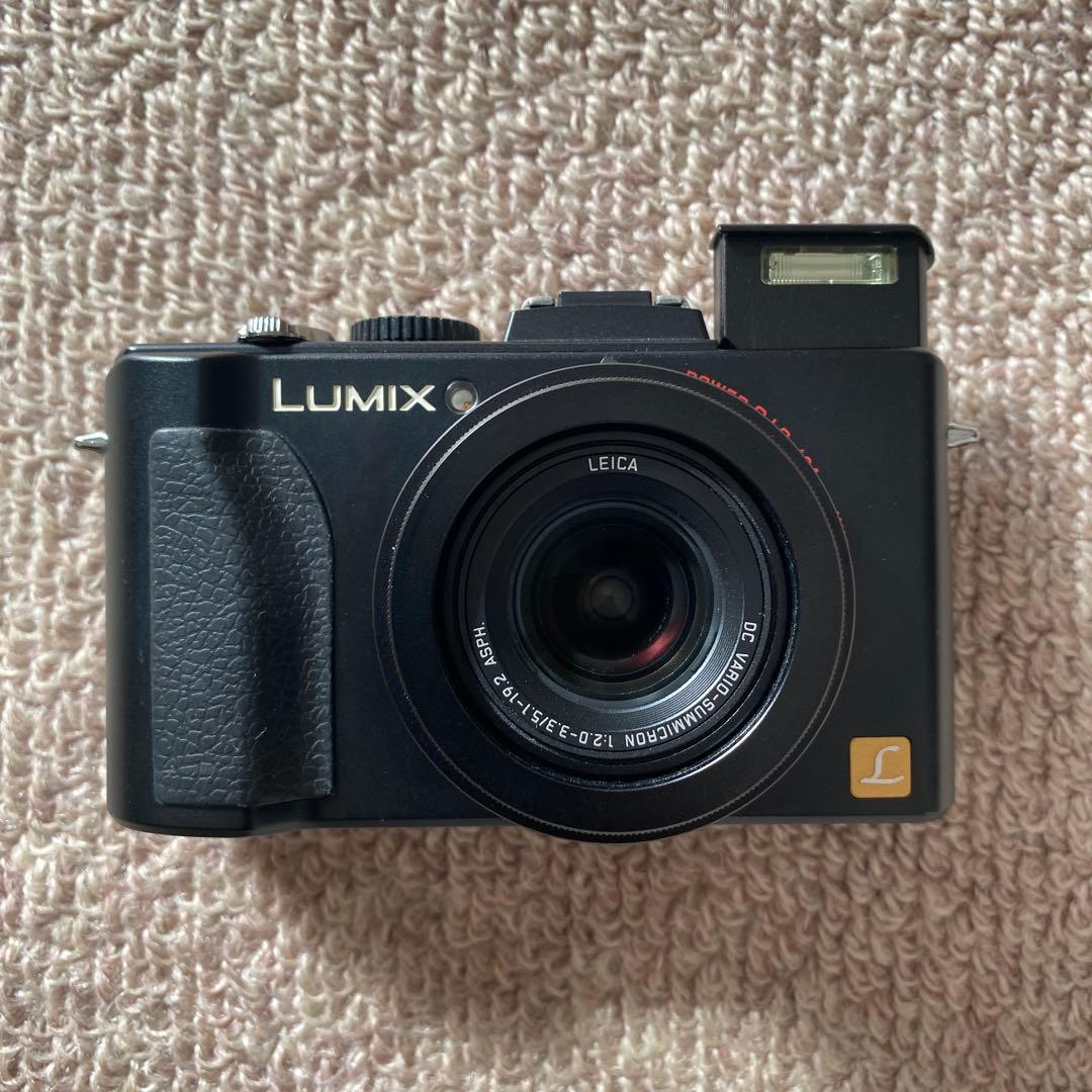 LUMIX DMC-LX5 コンパクトデジタルカメラ