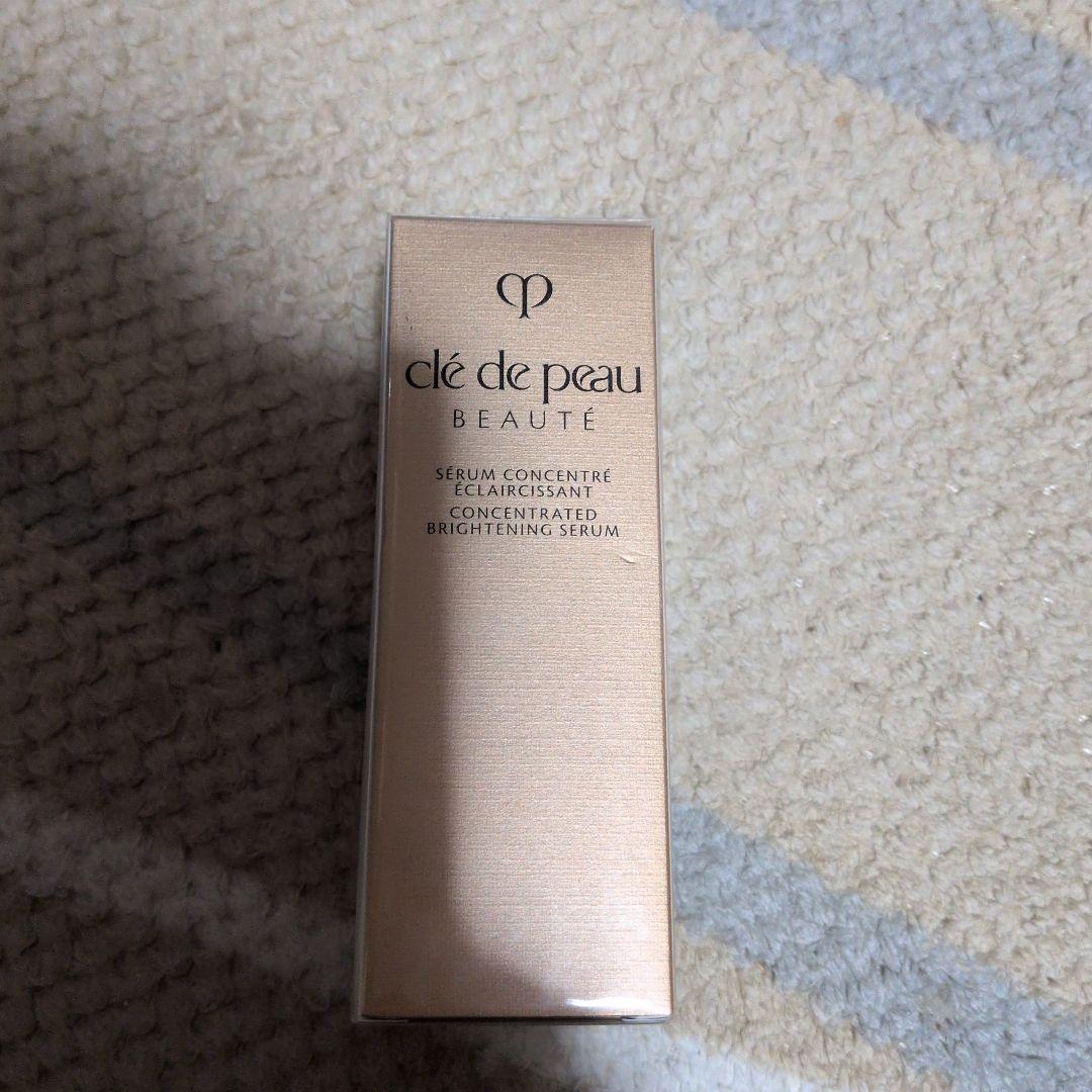 【新品未使用】クレドポーボーテ　セラムコンサントレエクレルシサンn