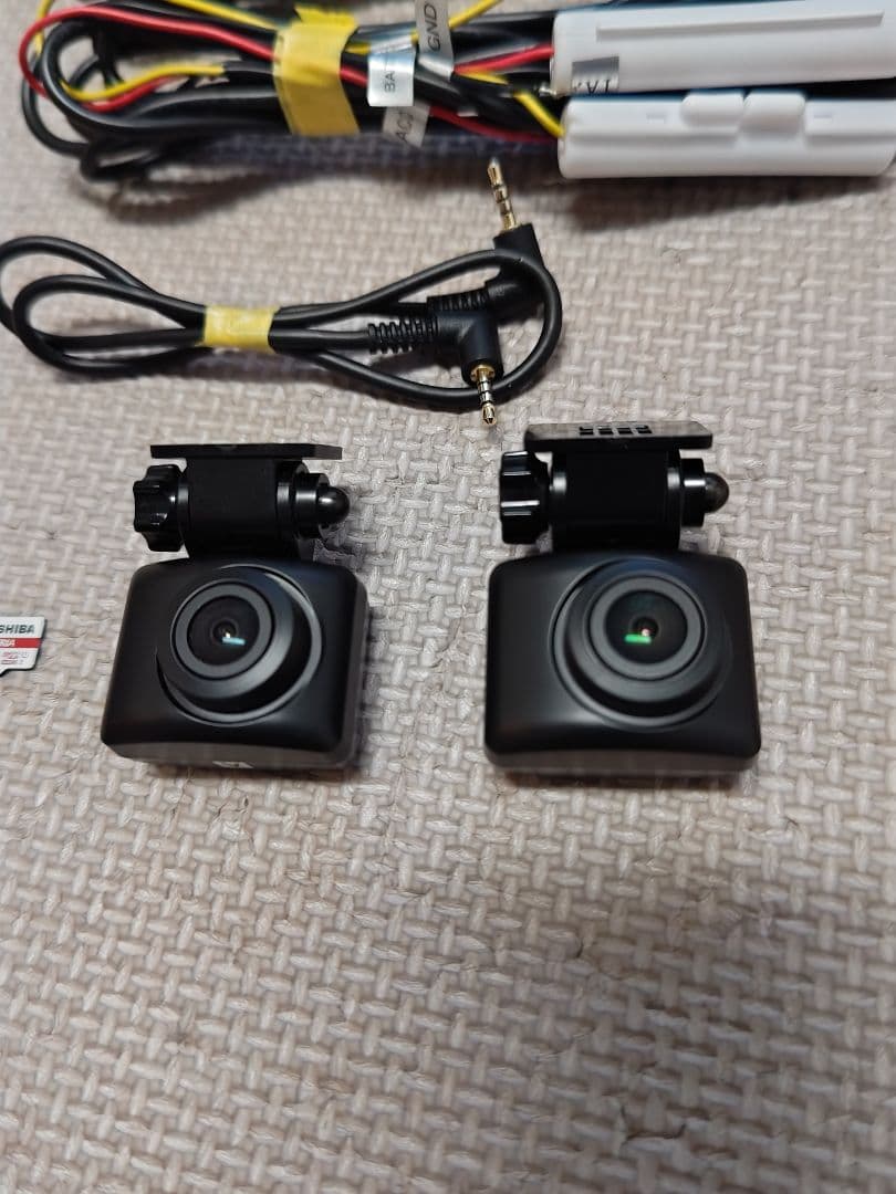 コムテックZDR038前後カメラドライブレコーダー インナーミラータイプ配線付き