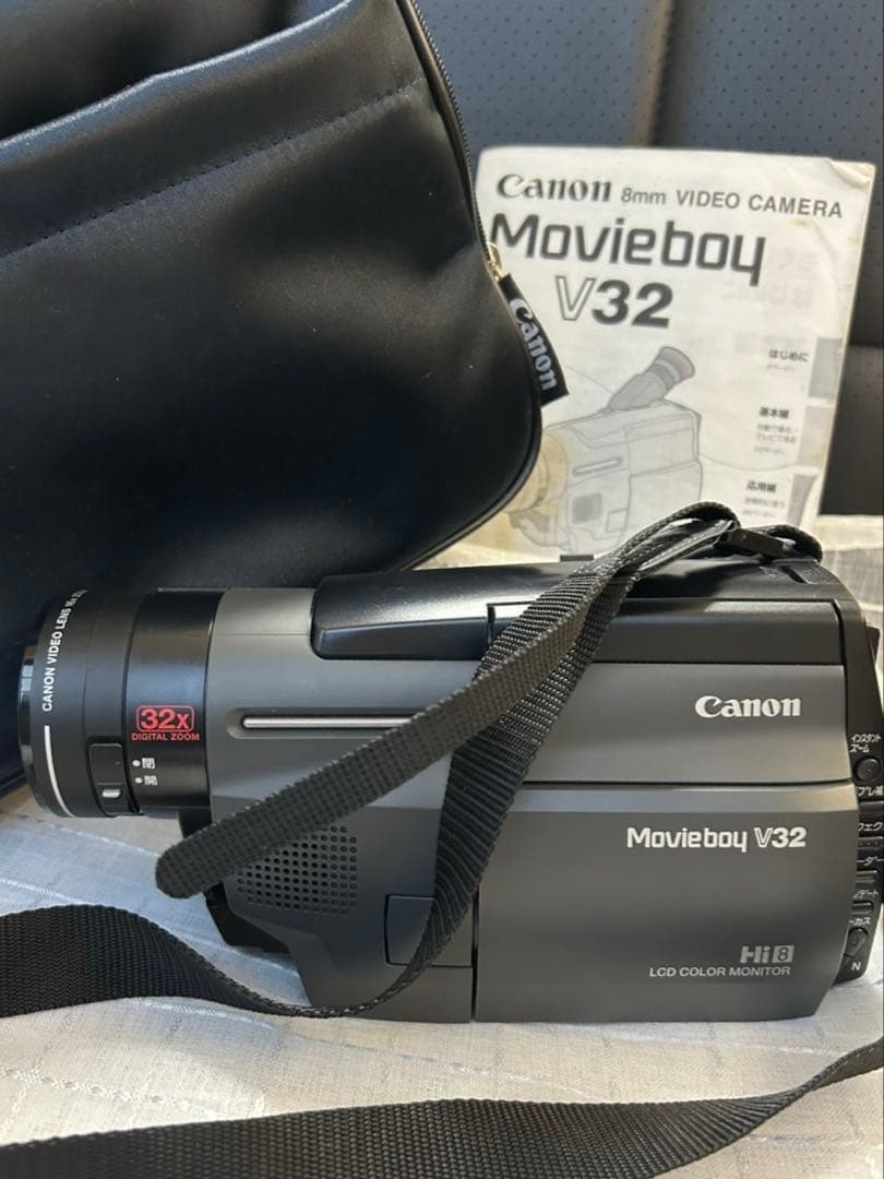 ビデオカメラ Canon 8mm VIDEO CAMERA Movieboy V32