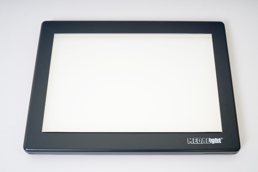 薄型ライトボックス　（AC100V）　みなと商会　（中古品）　昭和レトロ