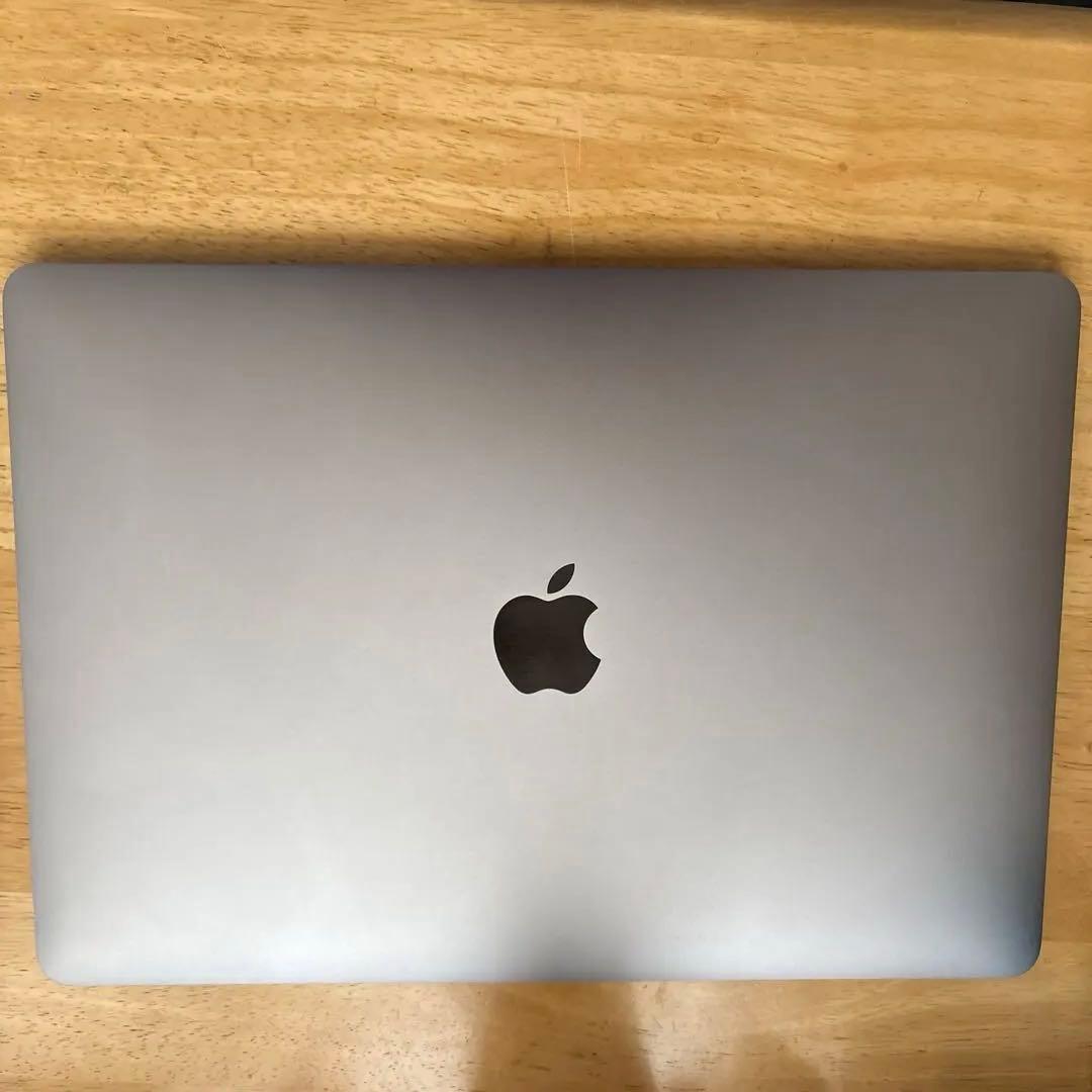 美品　MacBook Air M1 日本語配列　シルバー　バッテリー96%