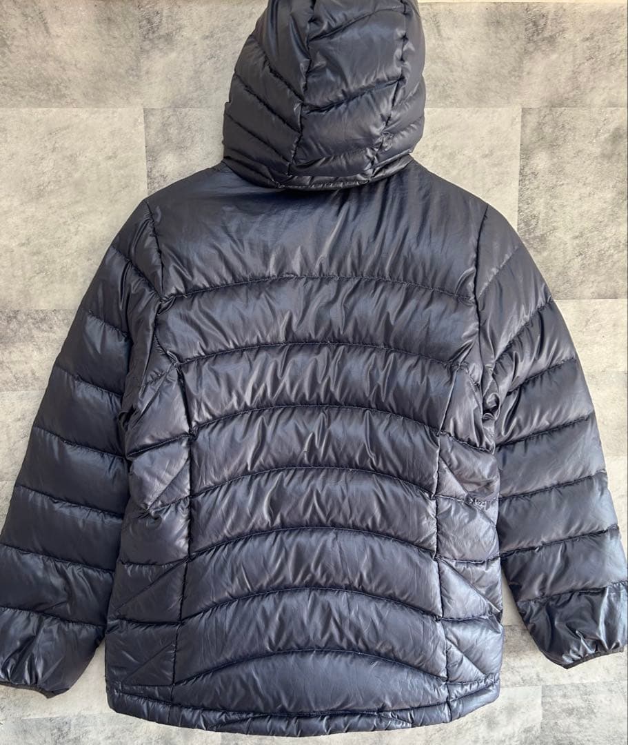 パタゴニア ダウンセーター フーディー　ネイビー ダウンXXL クリーニング済