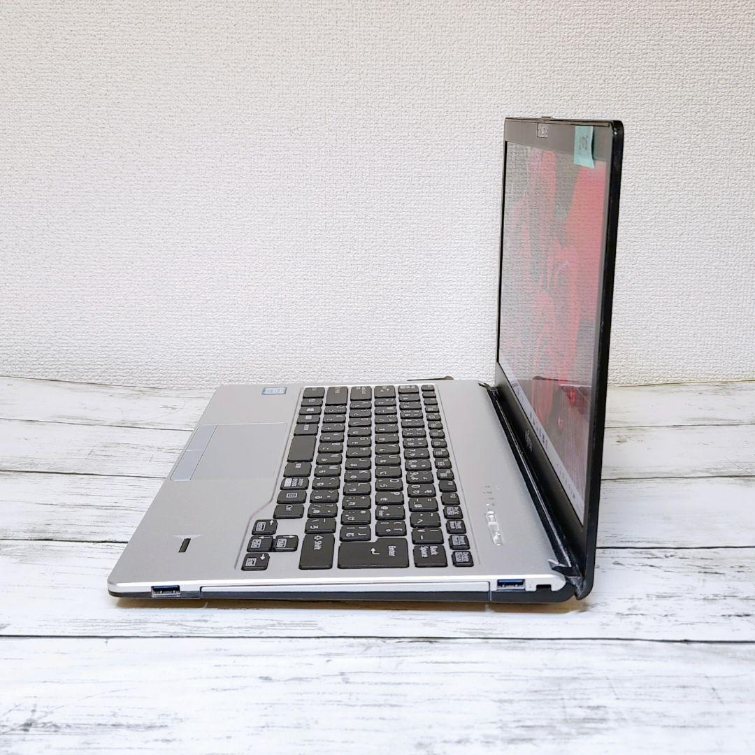 美品♡富士通 コンパクトノートパソコン メモリ12GB Corei5 高速SSD