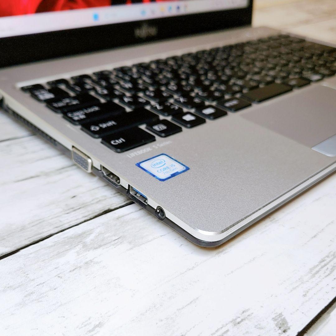 美品♡富士通 コンパクトノートパソコン メモリ12GB Corei5 高速SSD