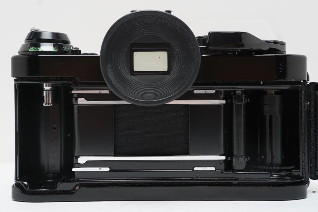 ＜動作美品＞作例あり　Canon AE-1 Program 50mm F/2