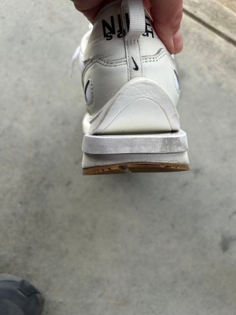 Nike ホワイト スニーカー　サカイ　ヴェイパーワッフル