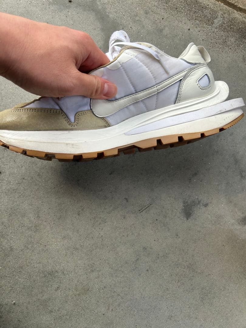 Nike ホワイト スニーカー　サカイ　ヴェイパーワッフル