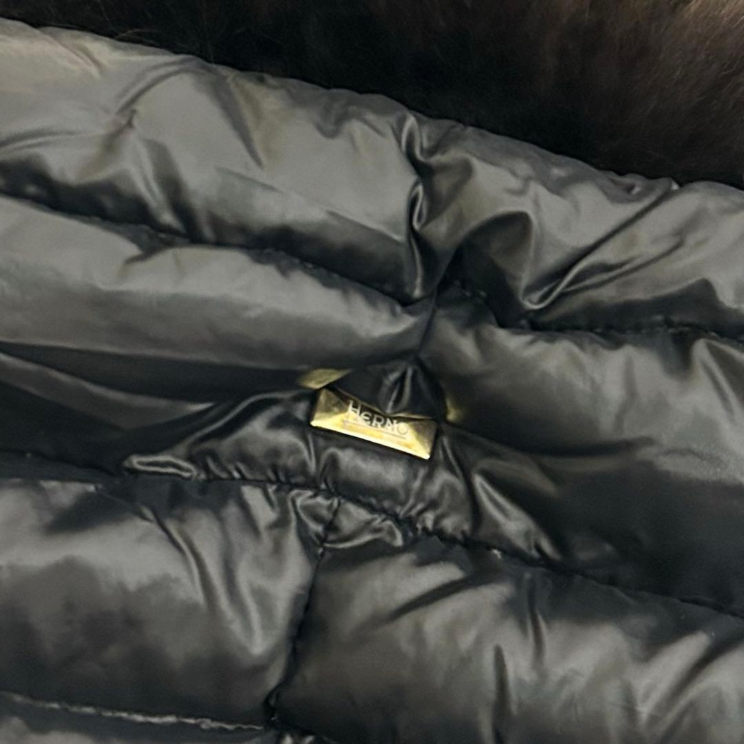 美品　HERNO ヘルノ　ダウンジャケット　ベルト　ファー付き　42 ネイビー
