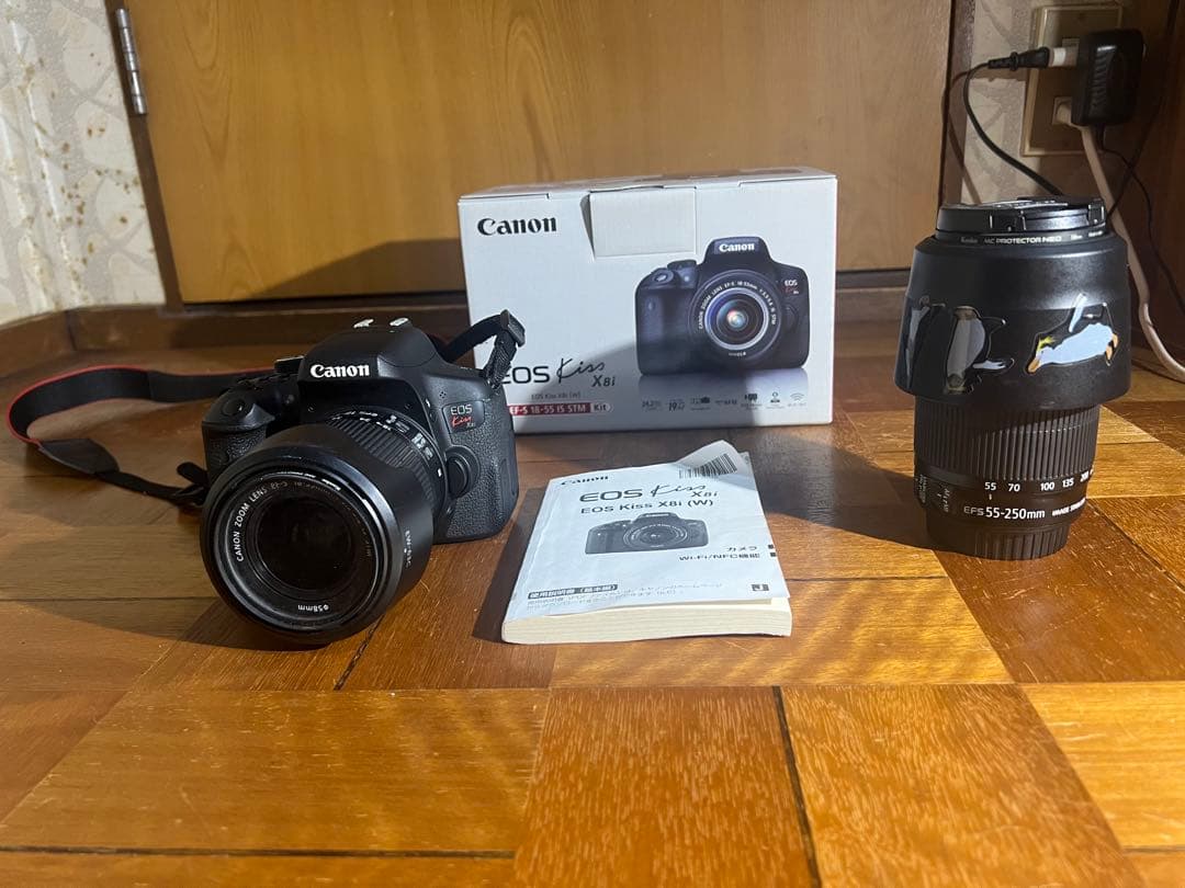 急ぎ（色々訳あり）Canon EOS Kiss X8i 本体 + 2レンズセット