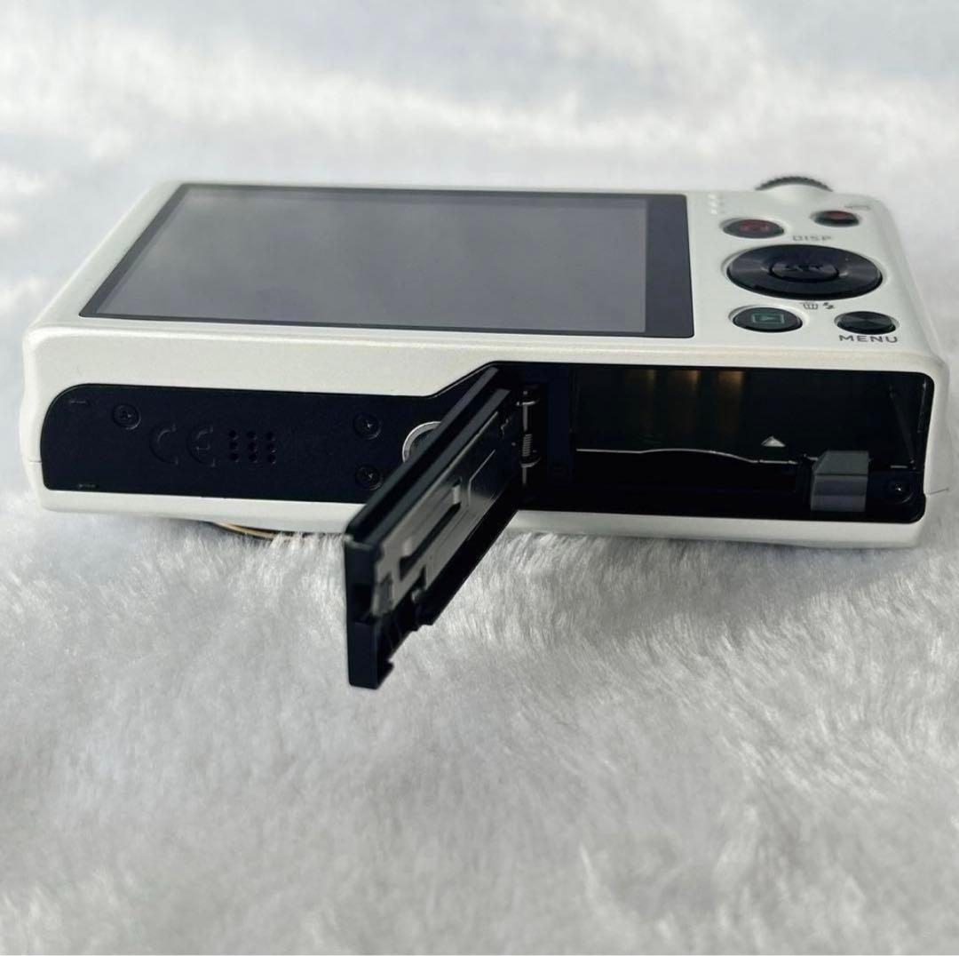 美品 CASIO カシオ EXILIM EX-ZR200 コンデジ 動作確認済