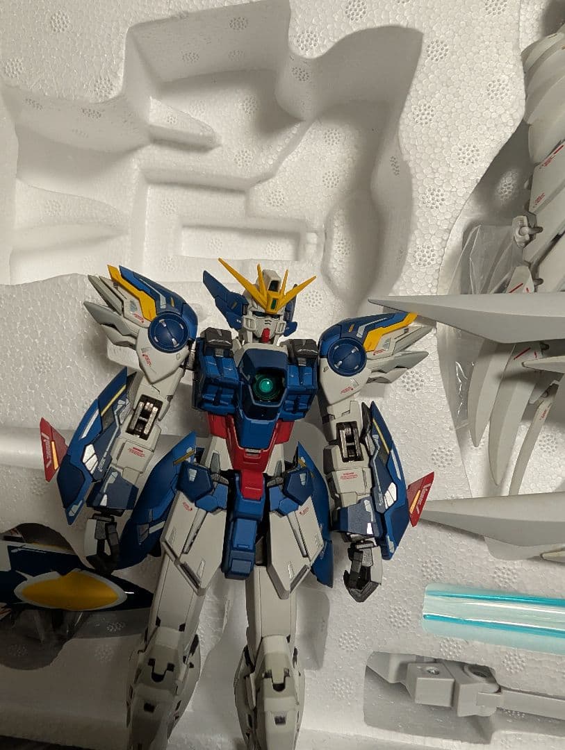 GUNDAM FIX FIGURATION　ウイングガンダムゼロ(EW版)