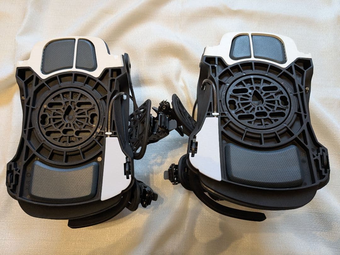 FLOW FENIX XL スノーボードビンディング