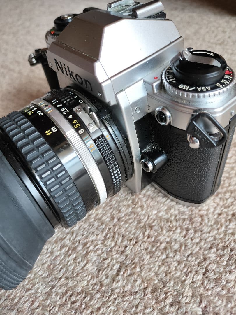 再値下げ　ニコン FG フィルムカメラセット(本体、望遠レンズ、三脚、バッグ等)