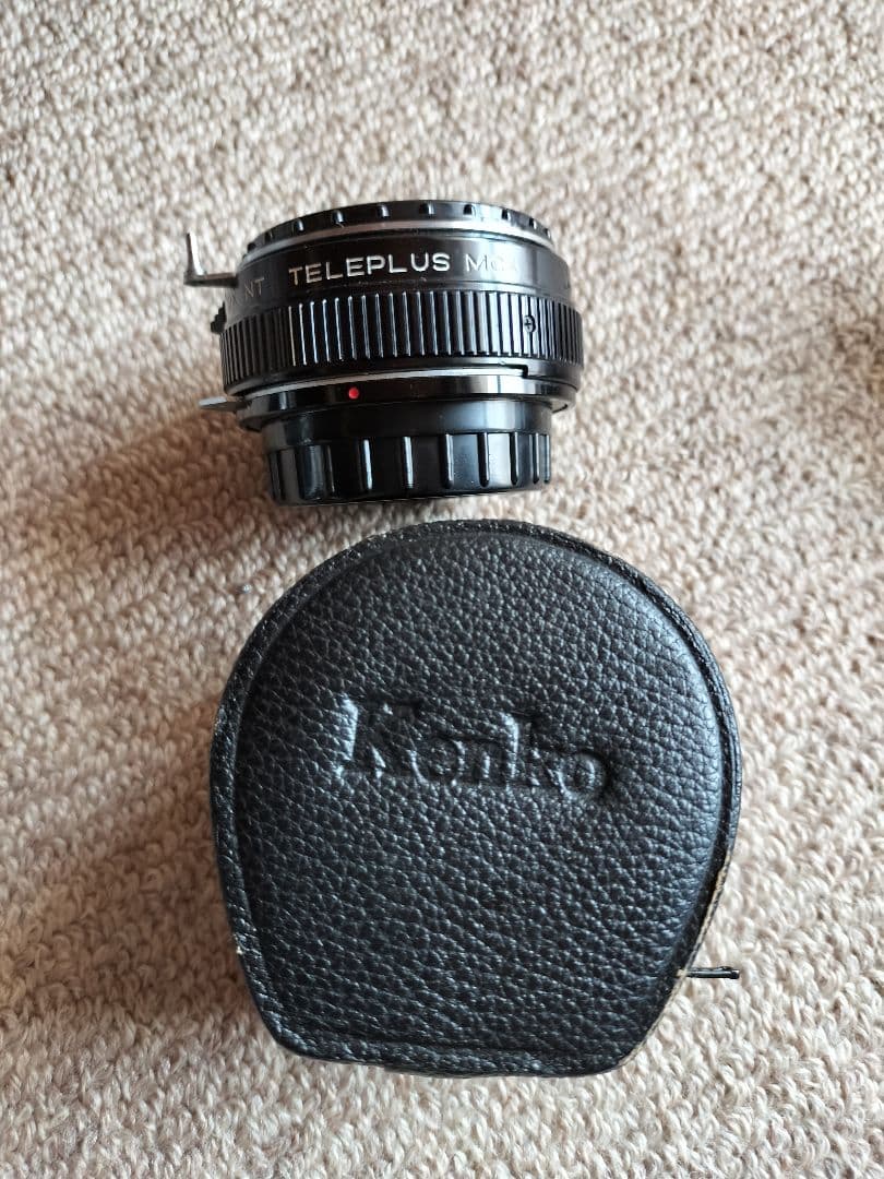 再値下げ　ニコン FG フィルムカメラセット(本体、望遠レンズ、三脚、バッグ等)