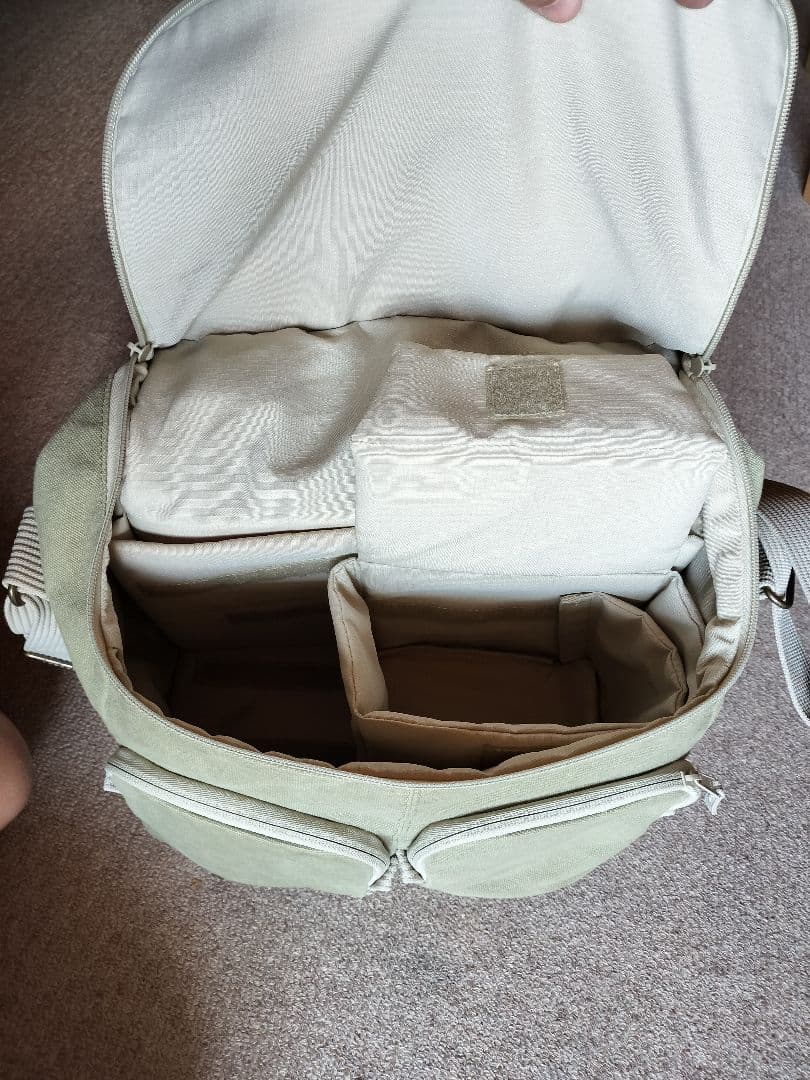 再値下げ　ニコン FG フィルムカメラセット(本体、望遠レンズ、三脚、バッグ等)