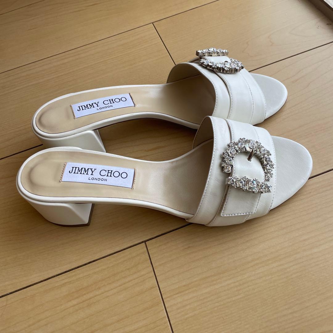 ジミーチュウ　ビジュー　ミュール　サンダル　白