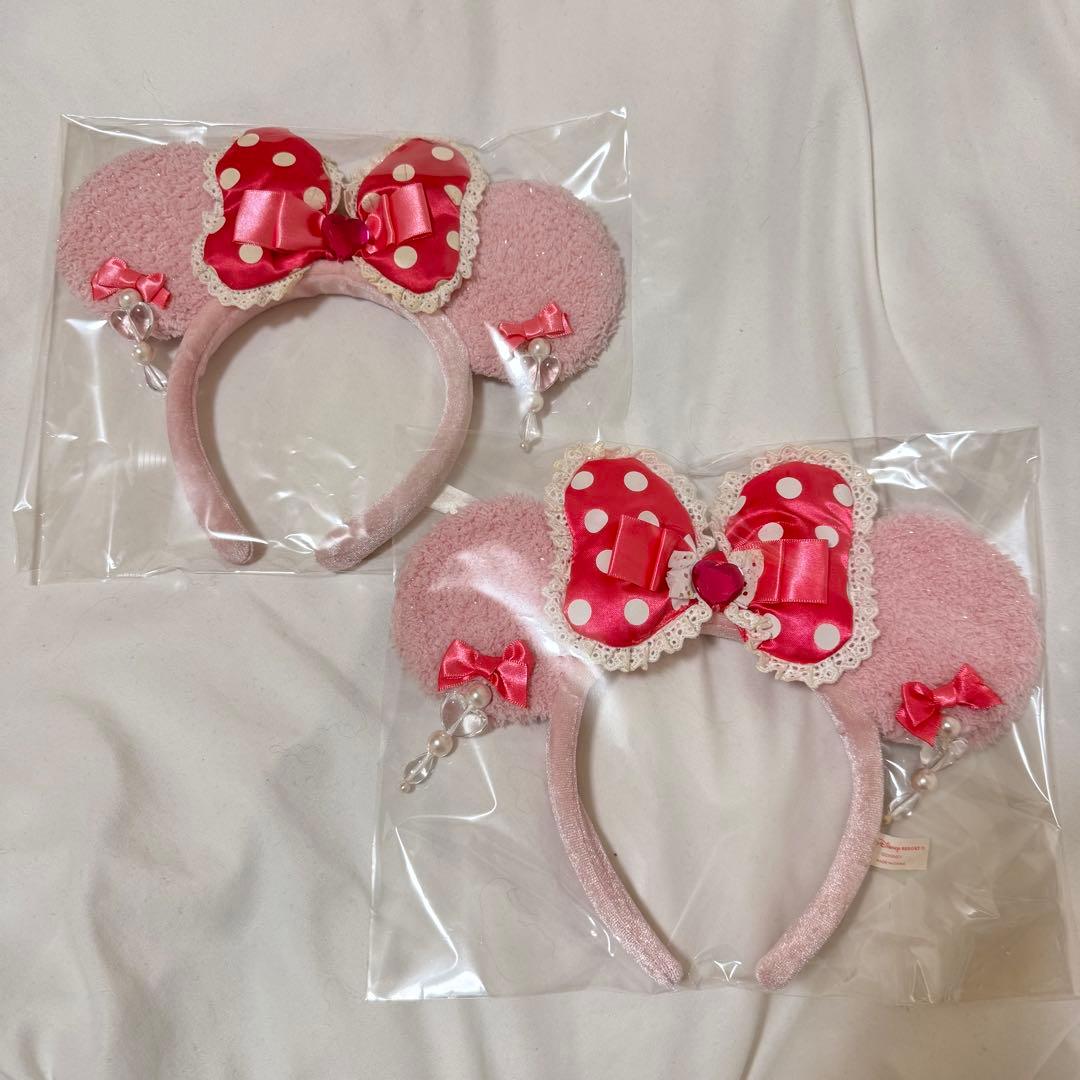 ディズニー　カチューシャ　イヤリング　ピンク　レア　1つ　♡