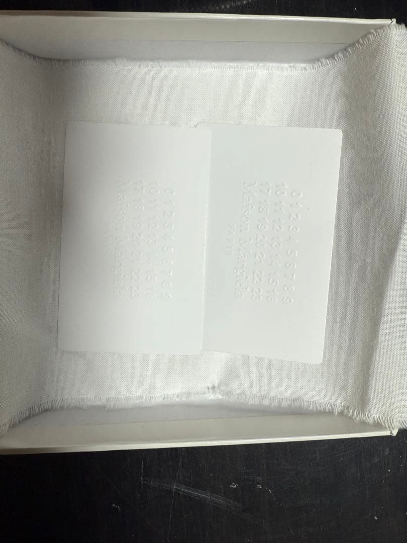 マルジェラ　カード、ケース