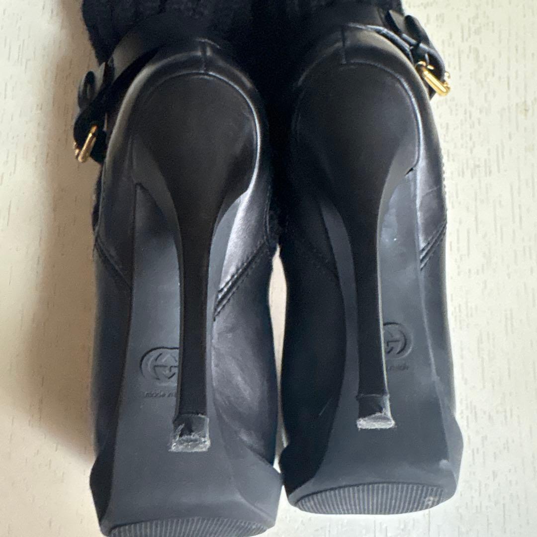 GUCCIバックル付きブラックニットロングブーツ