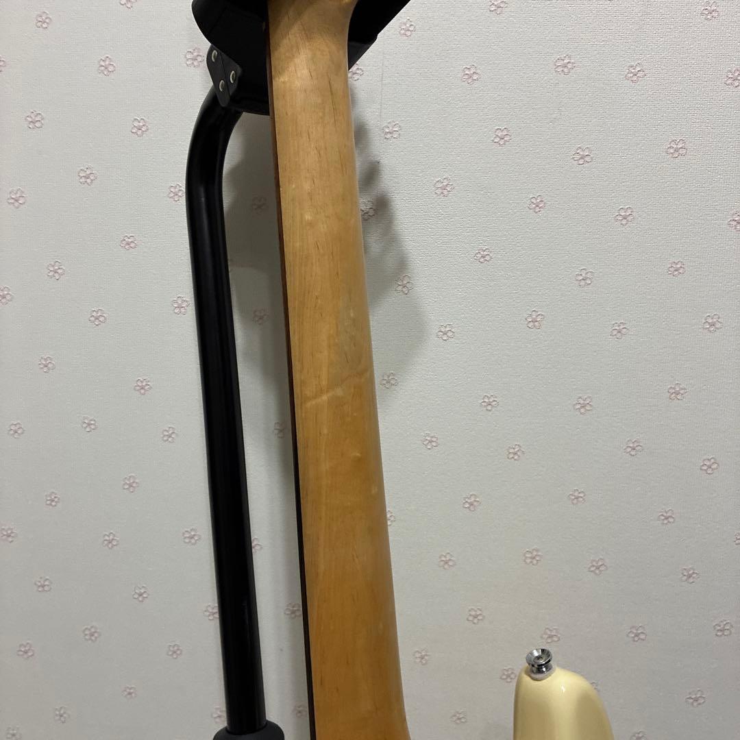 【ソフトケース付き】squier BULLET ストラト白【2010年製】