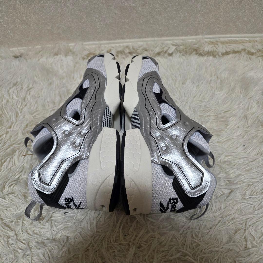 美品　ビームス別注　Reebok 　INSTAPUMP FURY Silver