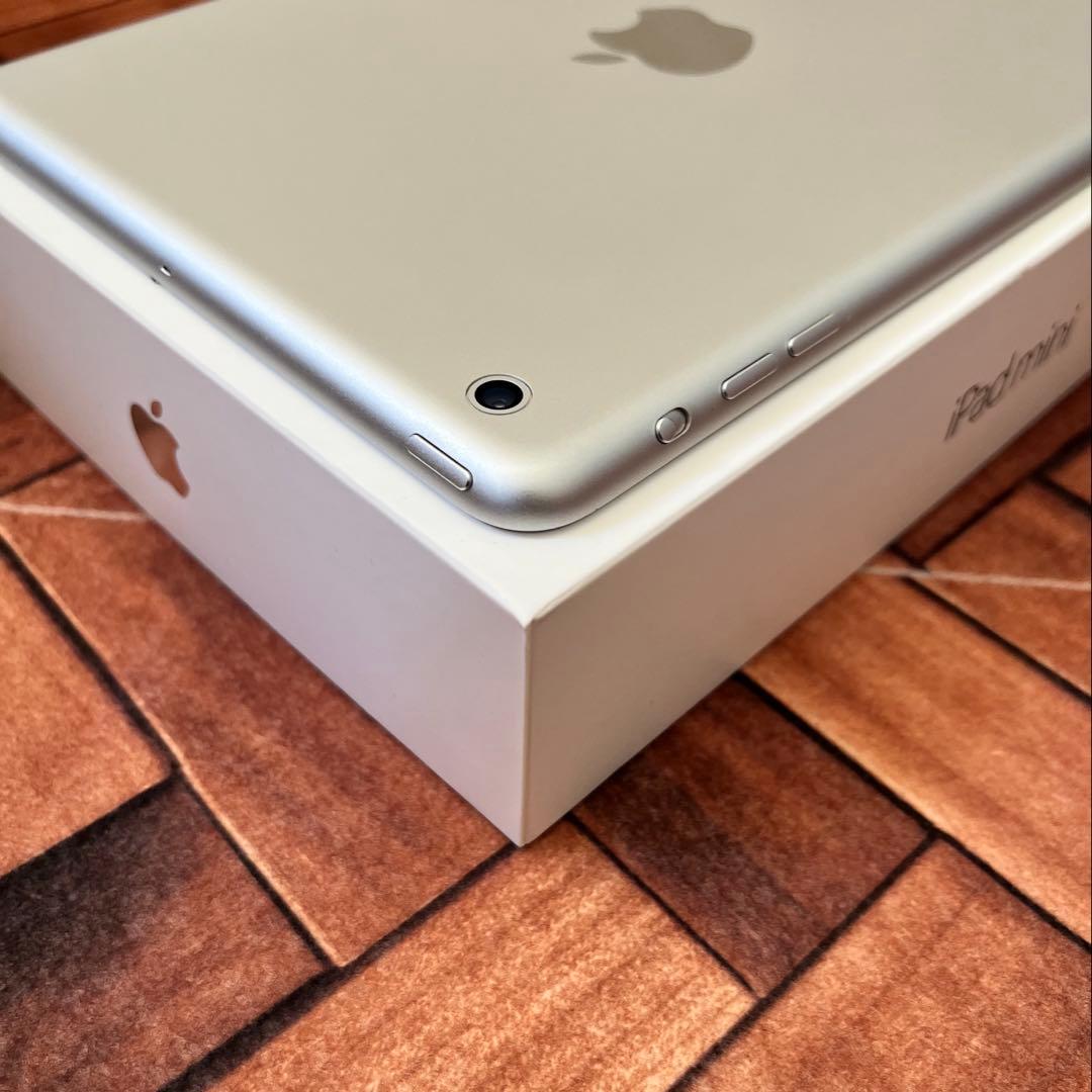 【美品】Apple iPad mini1 Wi-Fi 16GB