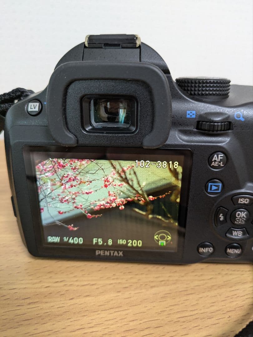 PENTAX デジタル一眼レフカメラ K-50　ダブルズームレンズキット